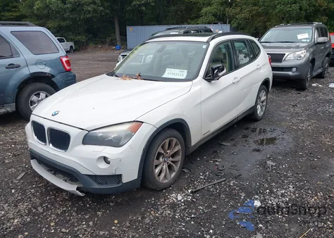 2014 BMW X1 xDrive28I z USA, uszkodzony, nr VIN WBAVL1C57EVY15586